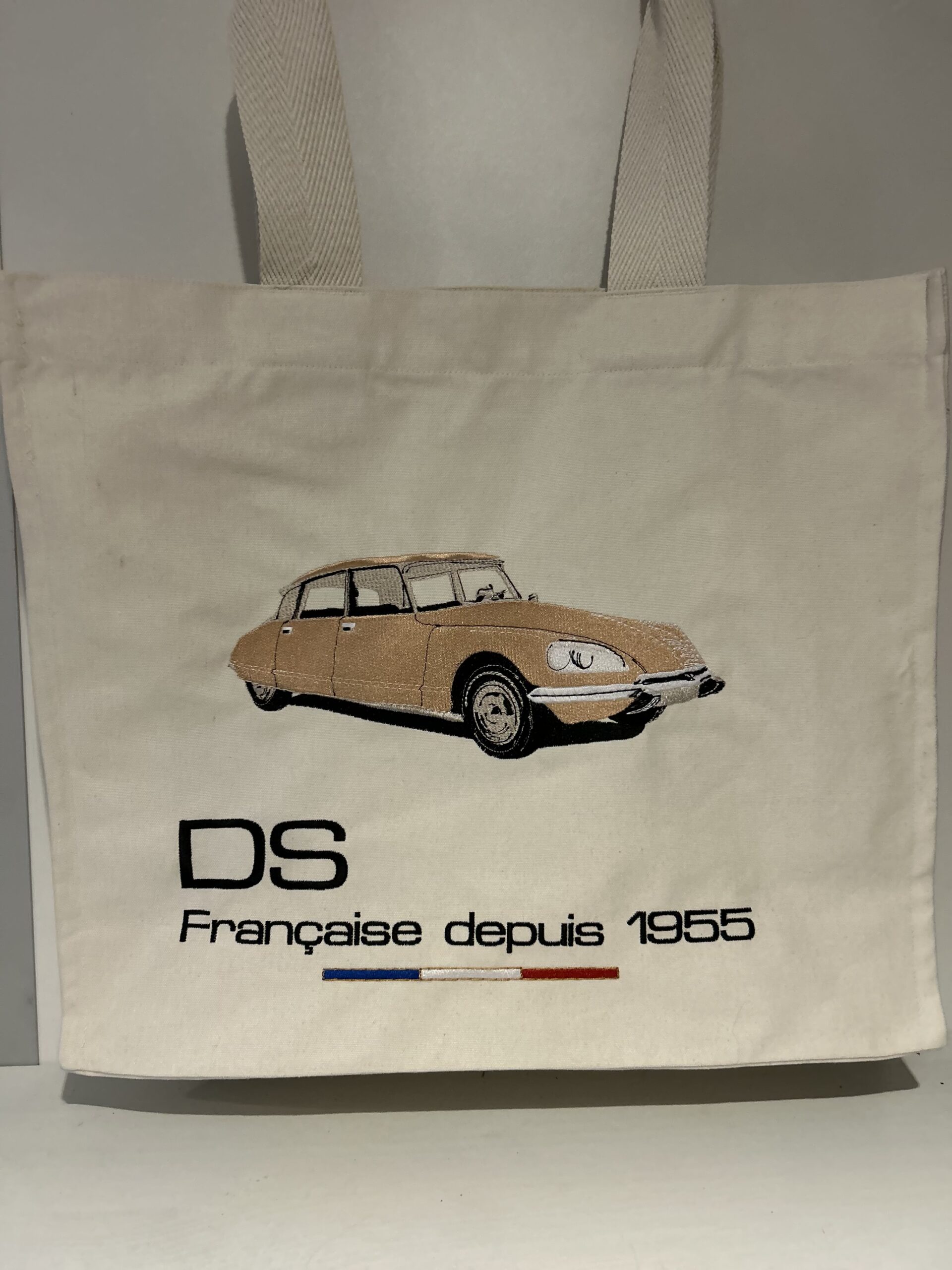 sac totebag coton d'une voiture française DS