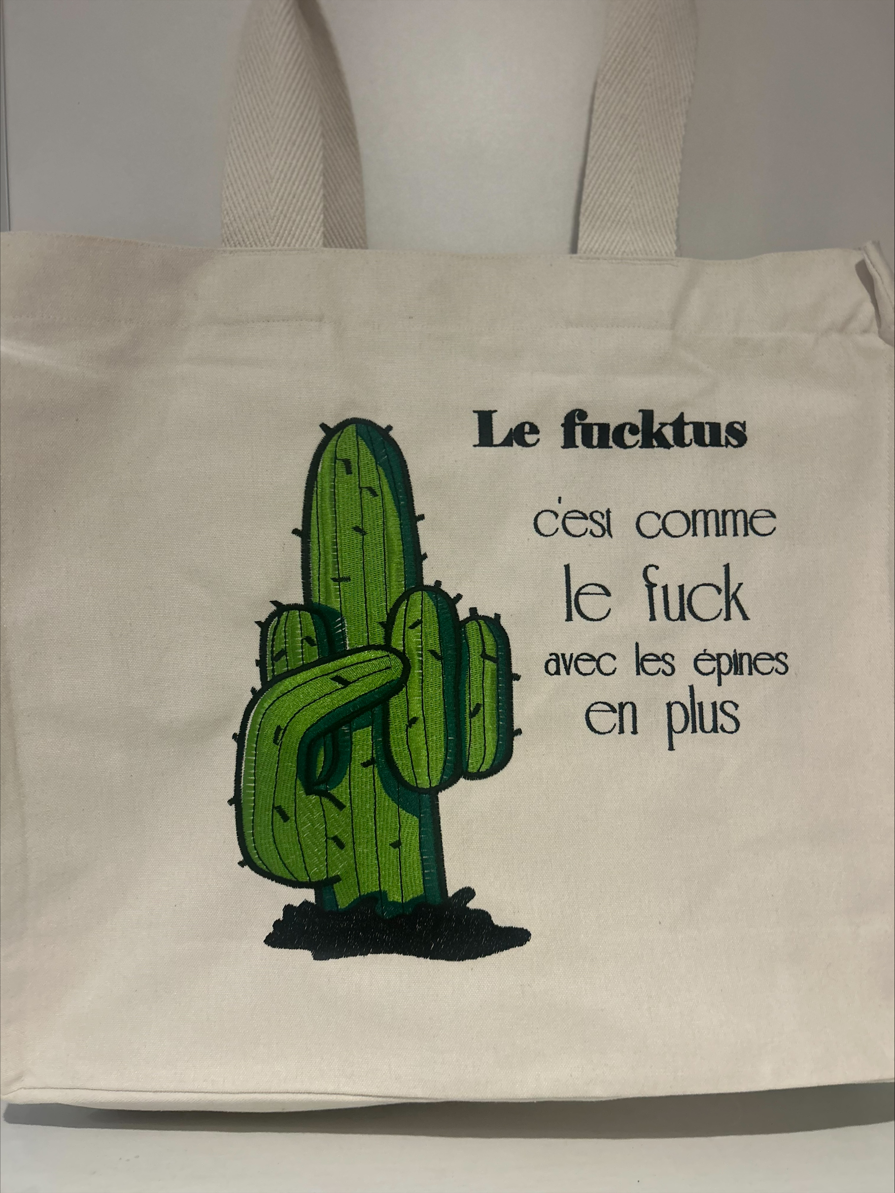 totebag sac coton d'un cactus qui fait un fuck